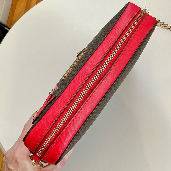 Michael Kors NWOT Ltd Edition Butterfly Applique Red & Brown Crossbody MSRP $298 - Picture 10 of 15